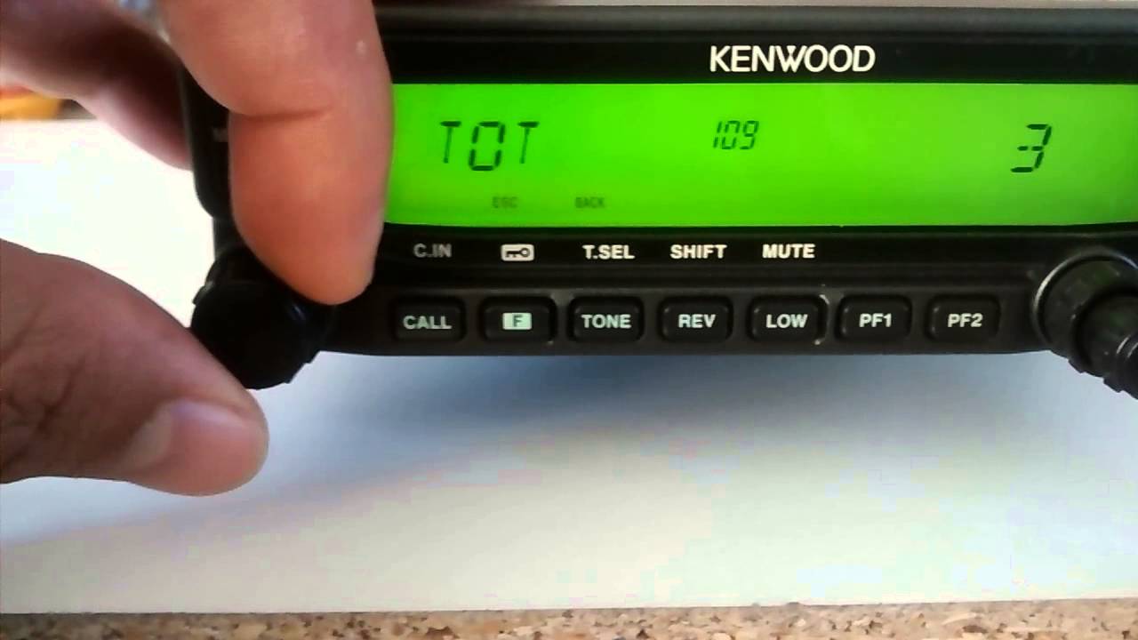 Kenwood TM-V71A