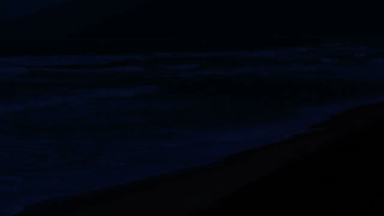 Midnight Ocean Ambience 🌙 Gentle Rolling Sea Waves to Calm the Mind and Support Deep Sleep