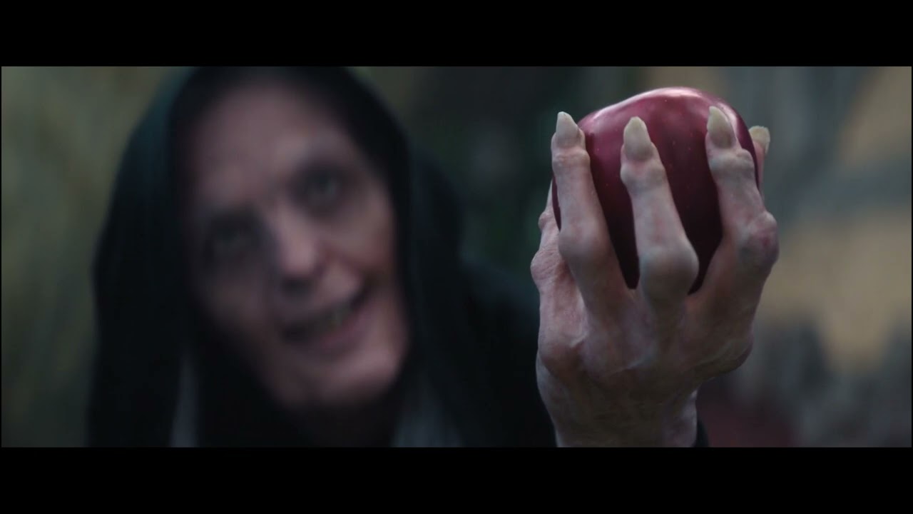 Snow White 2025- Queen Offers Apple to Snow White | 4K UHD