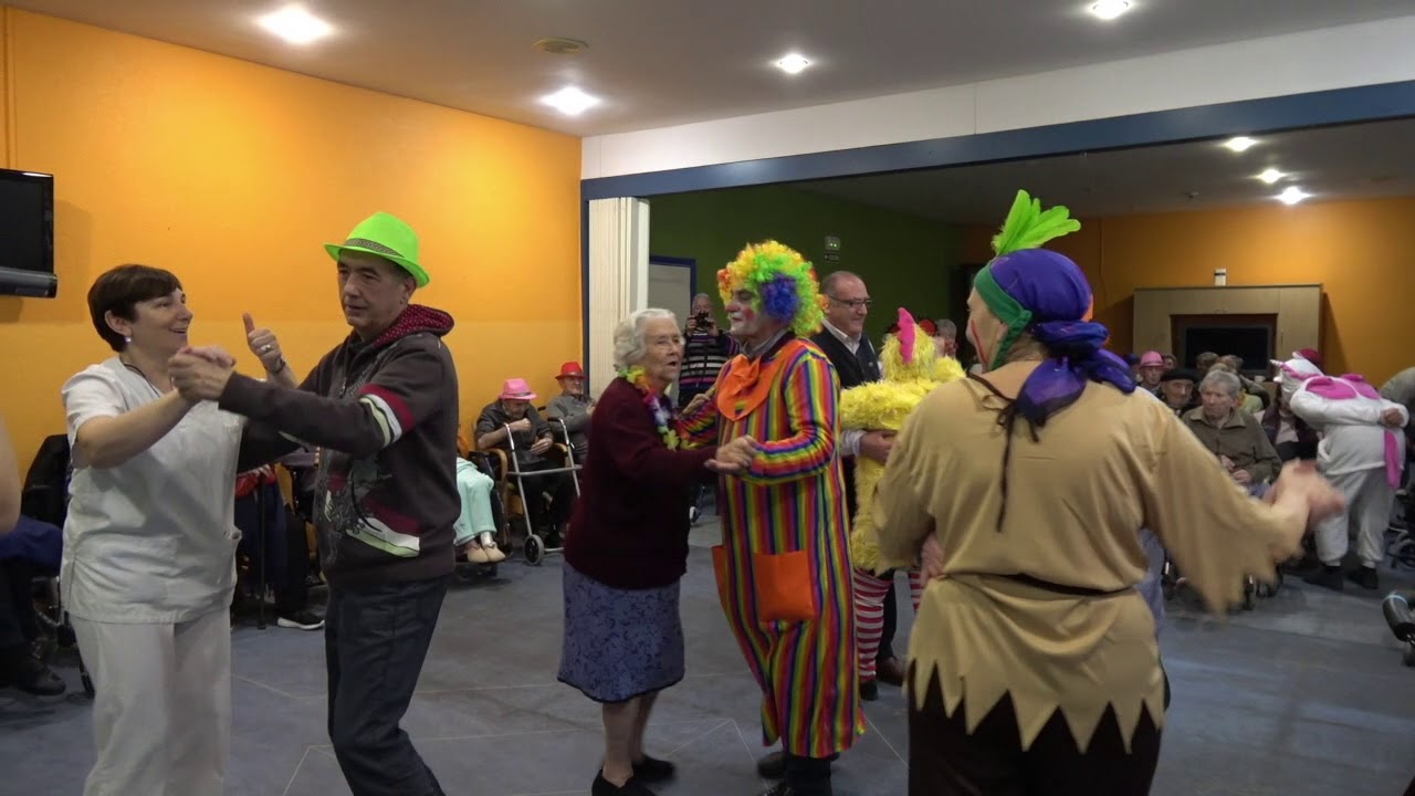 CARNAVAL EN RESIDENCIA DE MAYORES ORGANIZA A. H. DE SANGÜESA 14 02 2018