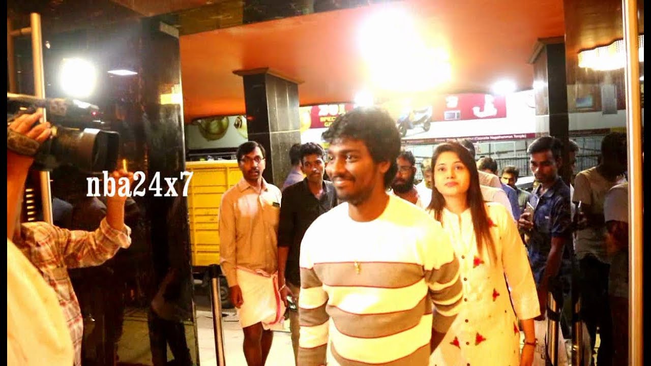 Director Atlee joins Mersal FDFS - Fans VERA LEVEL Celebration at Vettri | nba 24x7