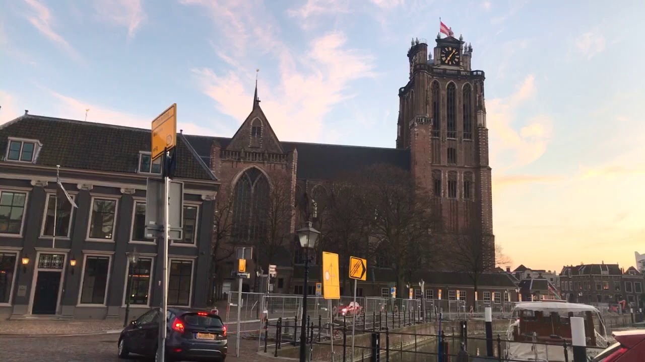 De kerkklokken luiden 15 minuten lang in Dordrecht