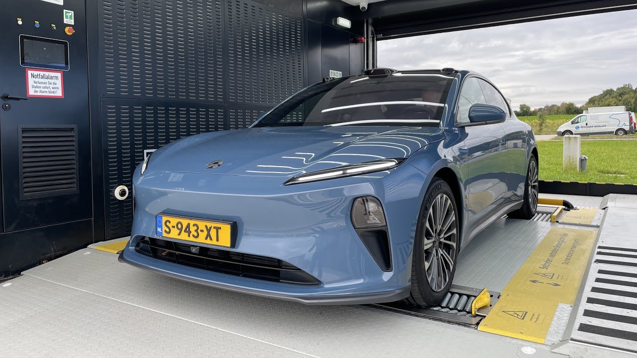Per EV naar Hamburg in 5 uur   I   Laadpaalklever special