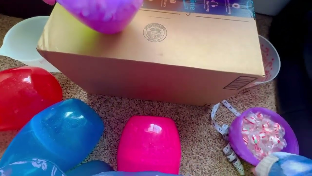 Jumbo Easter Eggs, 10' Large Plastic Easter Eggs Review, These can hold 3 liters of candy each