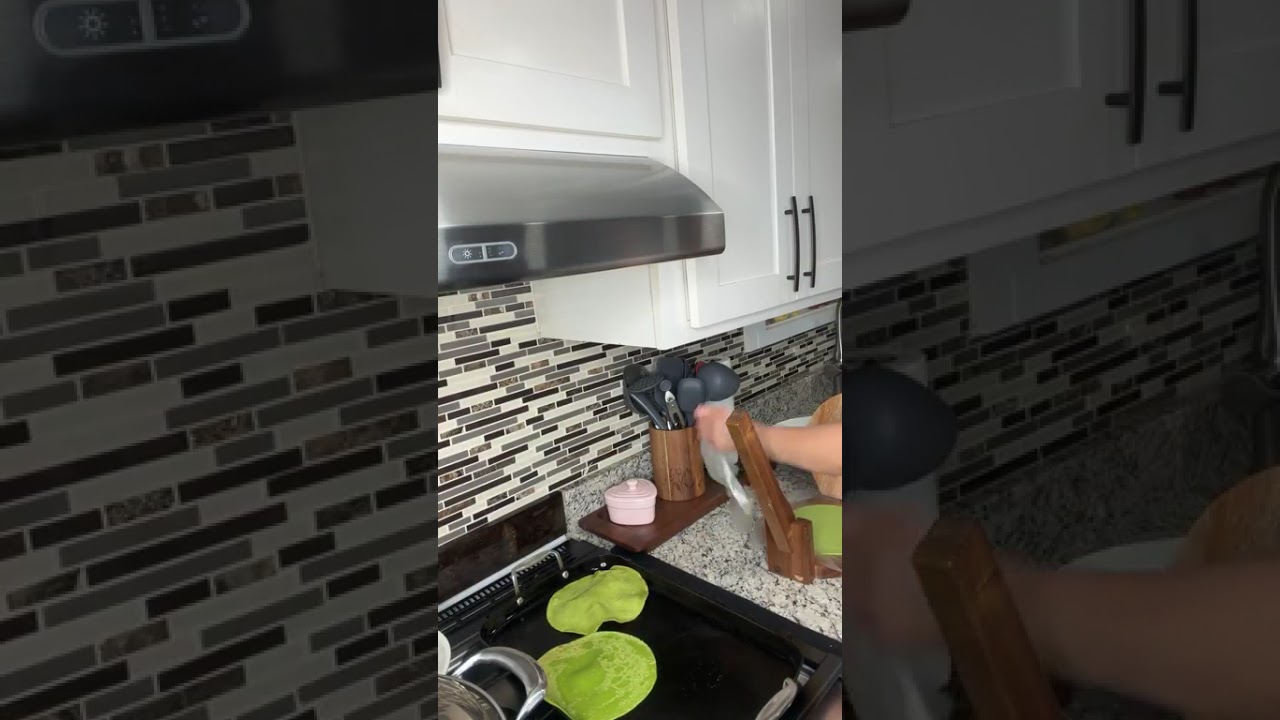 Tortillas de Espinacas en nuestro comal doble CarbonSteel 