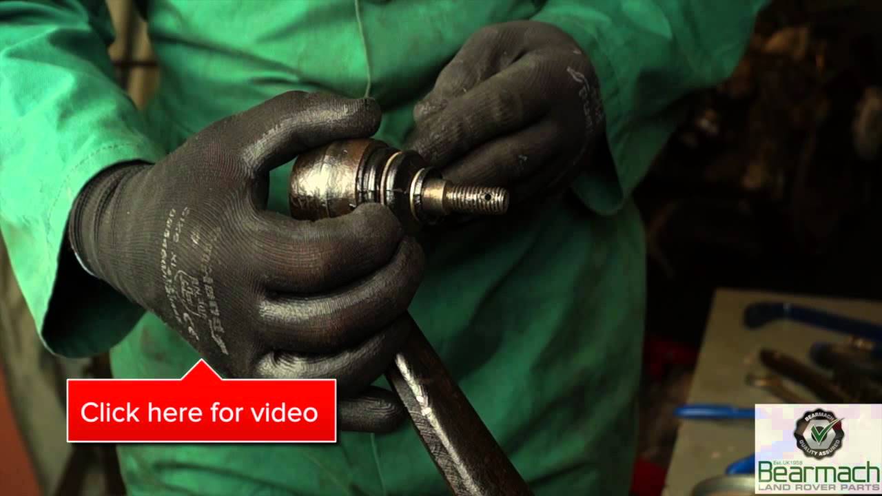 Replacing the drag link and track rod for HD versions  - The Fine Art of Land Rover Maintenance