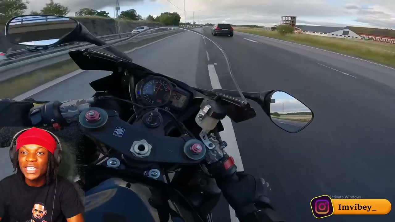 300 MPH + WHEELIE + POLICE CHASE  WTFFFF...!!!!!.  GHOST RIDER FIRST REACTION