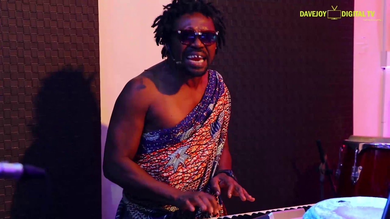 SANTROFI BAND LIVE ON MUSIC MAKERS SHOW
