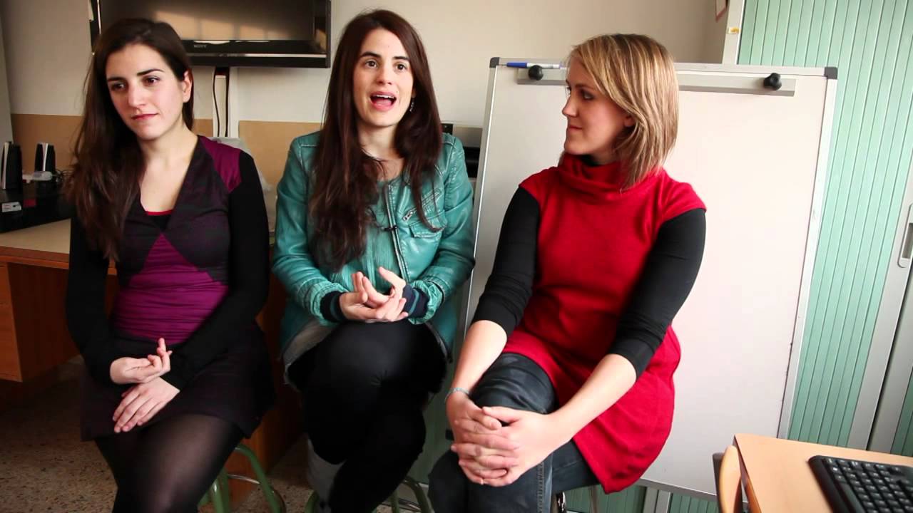 4 CORDES - música i comunitat a les escoltes de primària