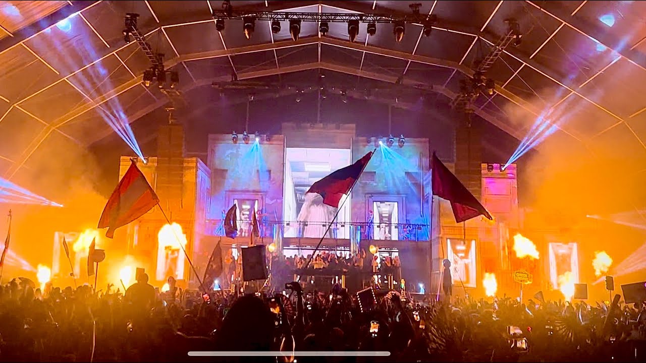 DARREN STYLES AT ESCAPE HALLOWEEN 2023 | SANITARIUM HARDSTYLE STAGE | INTRO OF SET | FRIDAY DAY 1 |