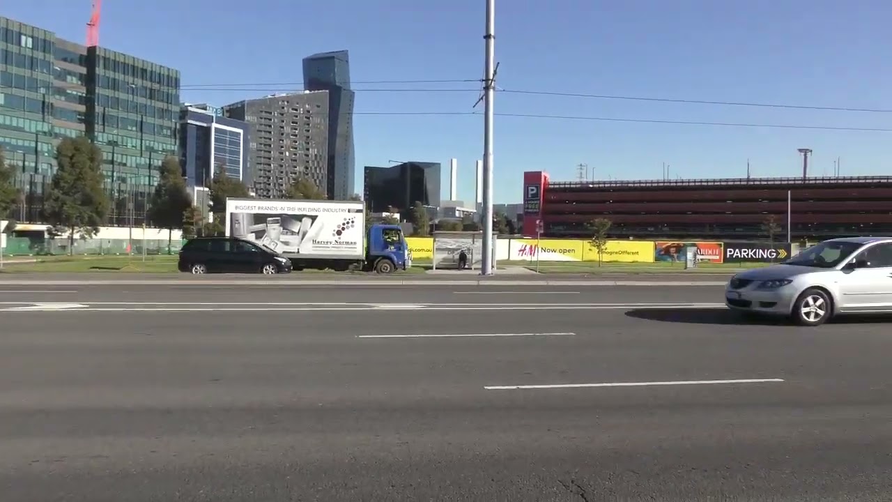 Harvey Norman truck Footscary Road