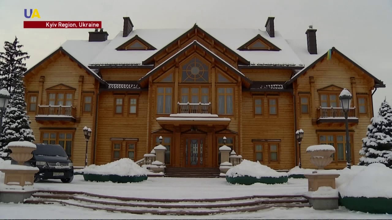 Памятник коррупции: дворец Януковича три года спустя
