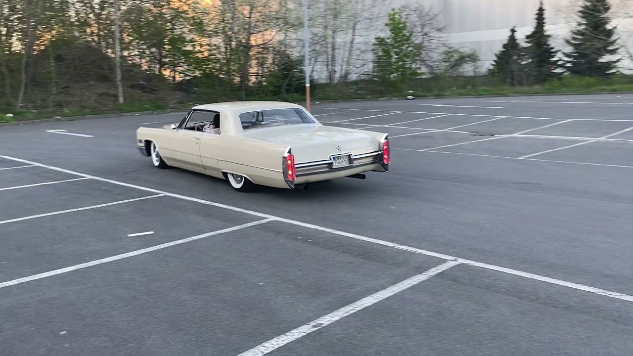 Cadillac 1966 Coupé Calais Test Drive