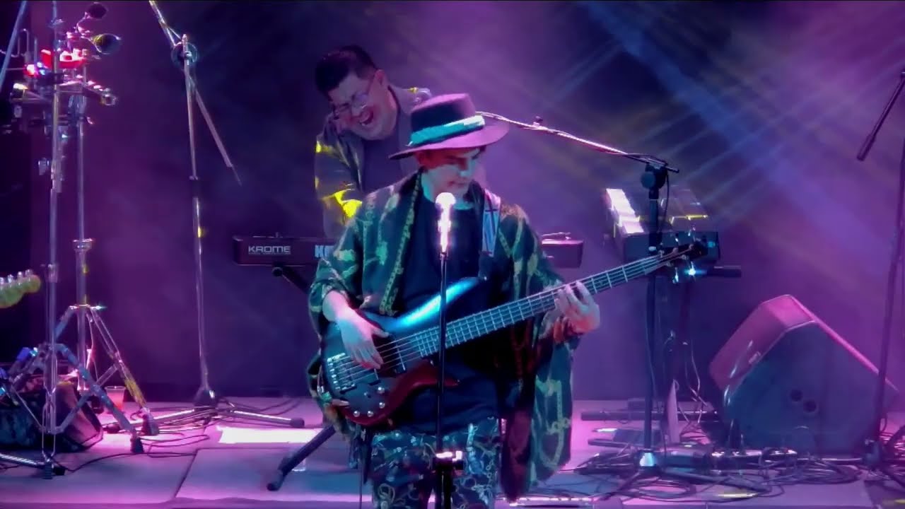 Pero si el Amor (en vivo Teatro Nuna)