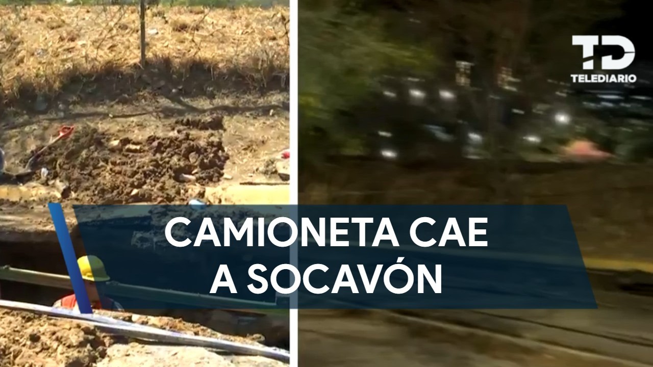 Cae camioneta en socavón en la avenida María Izquierdo en San Pedro