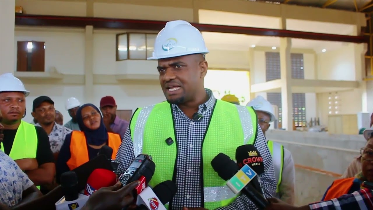 TUTAJENGA VITUO VYA  KUPOKEA NA KUPOZA UMEME KILA WILAYA: WAZIRI NDEJEMBI