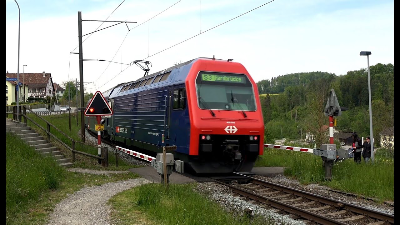 Railroad Crossing -   Illnau-Effretikon(CH) - Bahnübergang Oeliweg