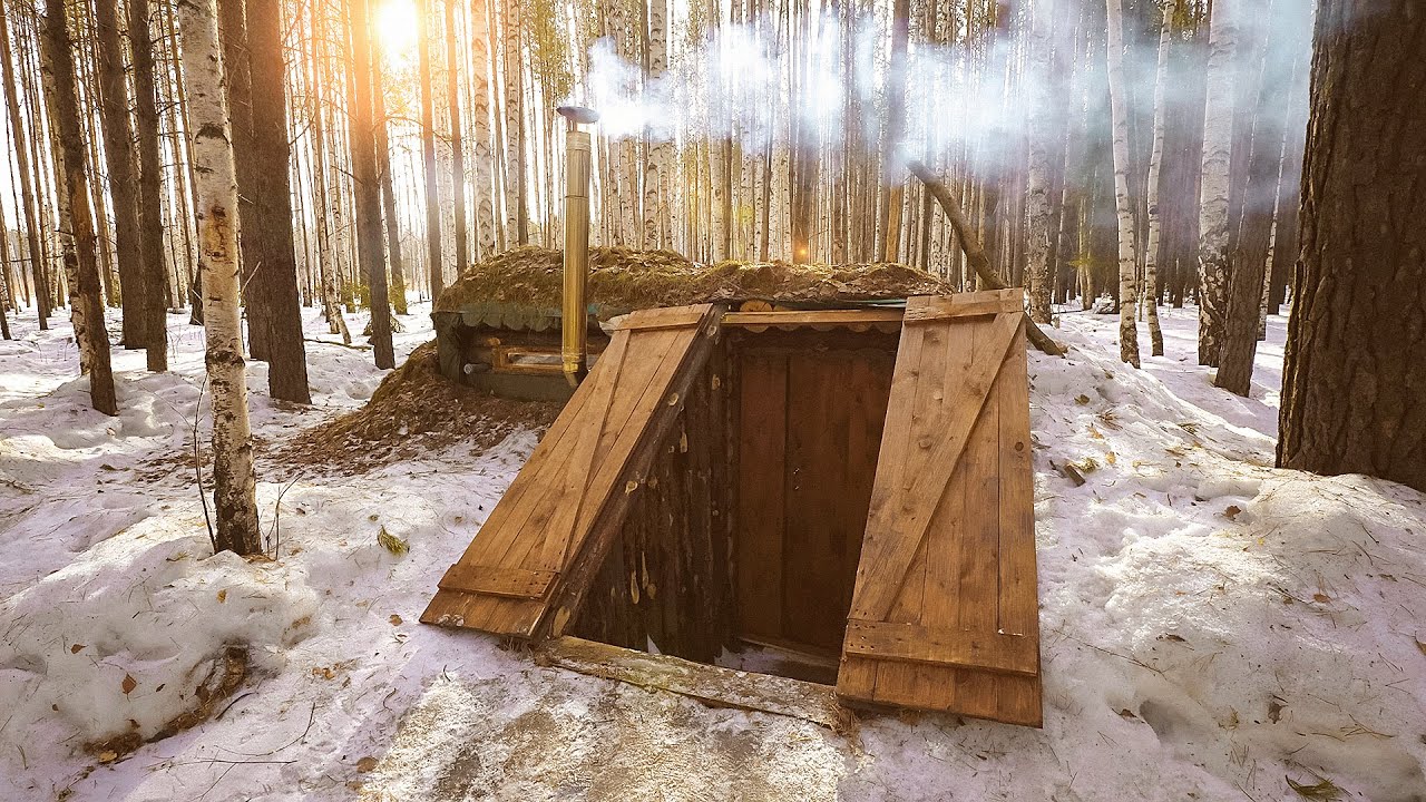 My dugout in the forest. I use the washbasin. Made a delicious charcoal casserole.