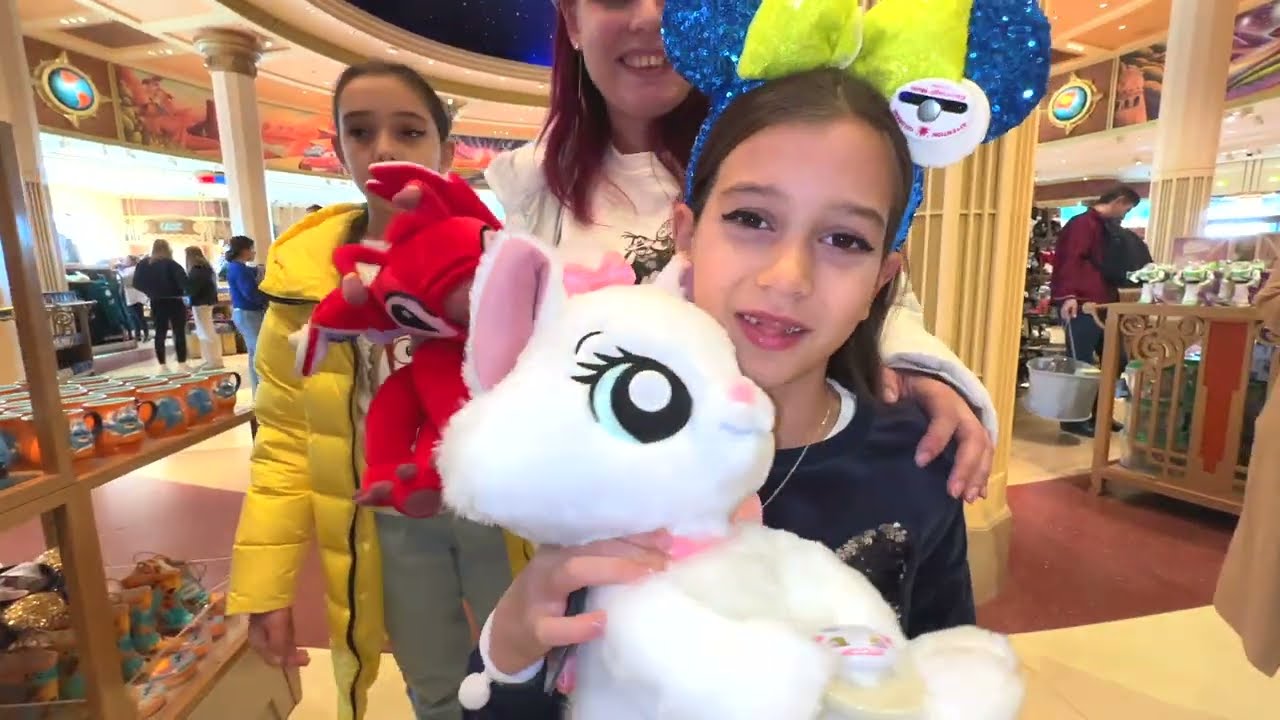 ⏰ 24 de ORE 🚨 ALEARGĂ prin DISNEYLAND Paris 🎃 CÂȘTIGĂ Cel Mai BUN 💶