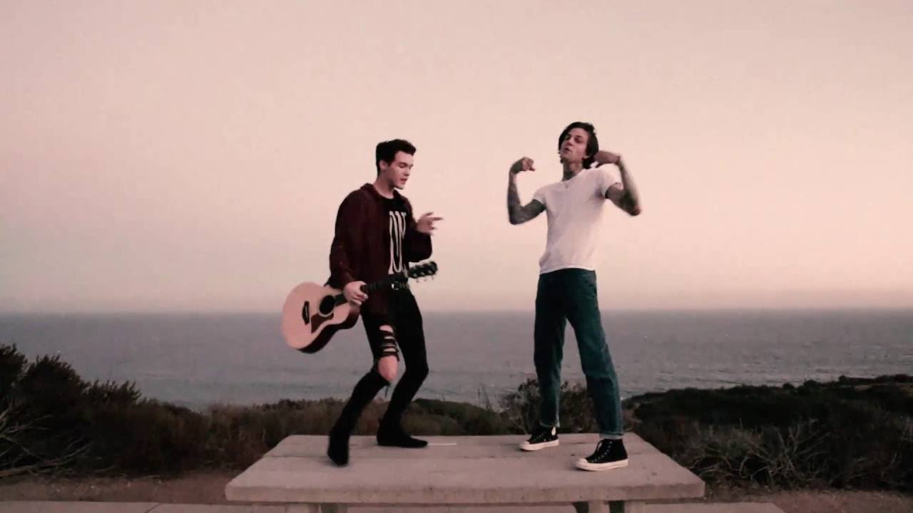 Goody Grace - Memorie$ (ft. Jesse Rutherford)