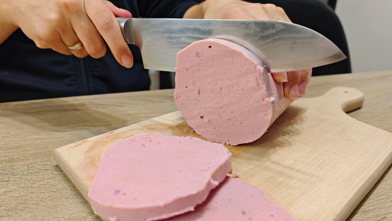 Домашен салам! Най-лесната и бърза рецепта за вкусен пилешки колбас! Одобрено от децата!