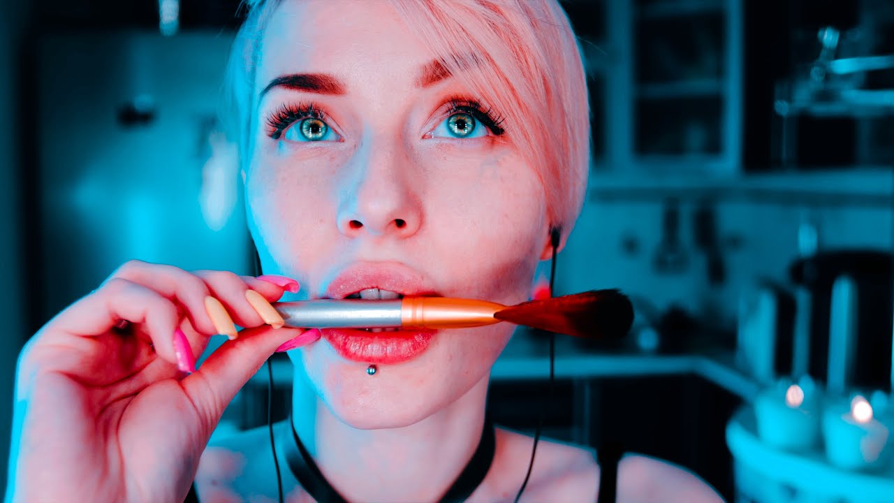 Fast ASMR. Microphone Brushing.