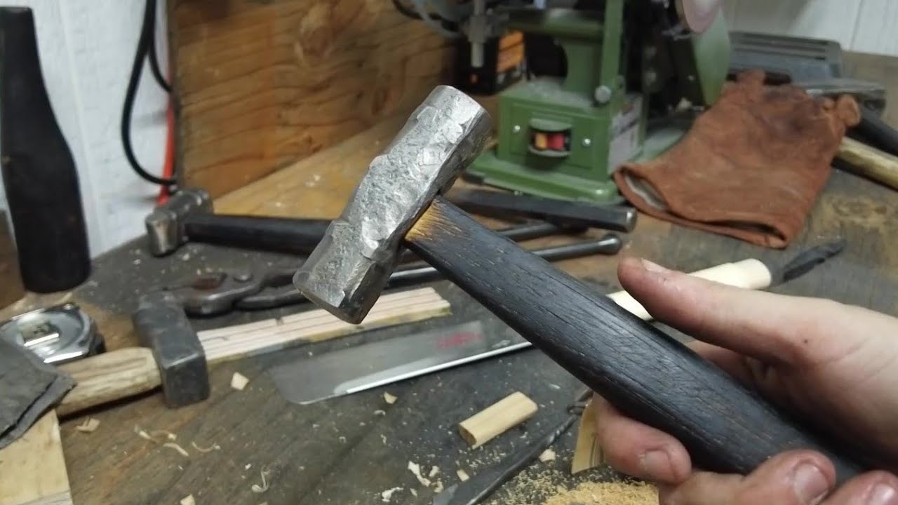 Forging a Japanese style carpenters hammer