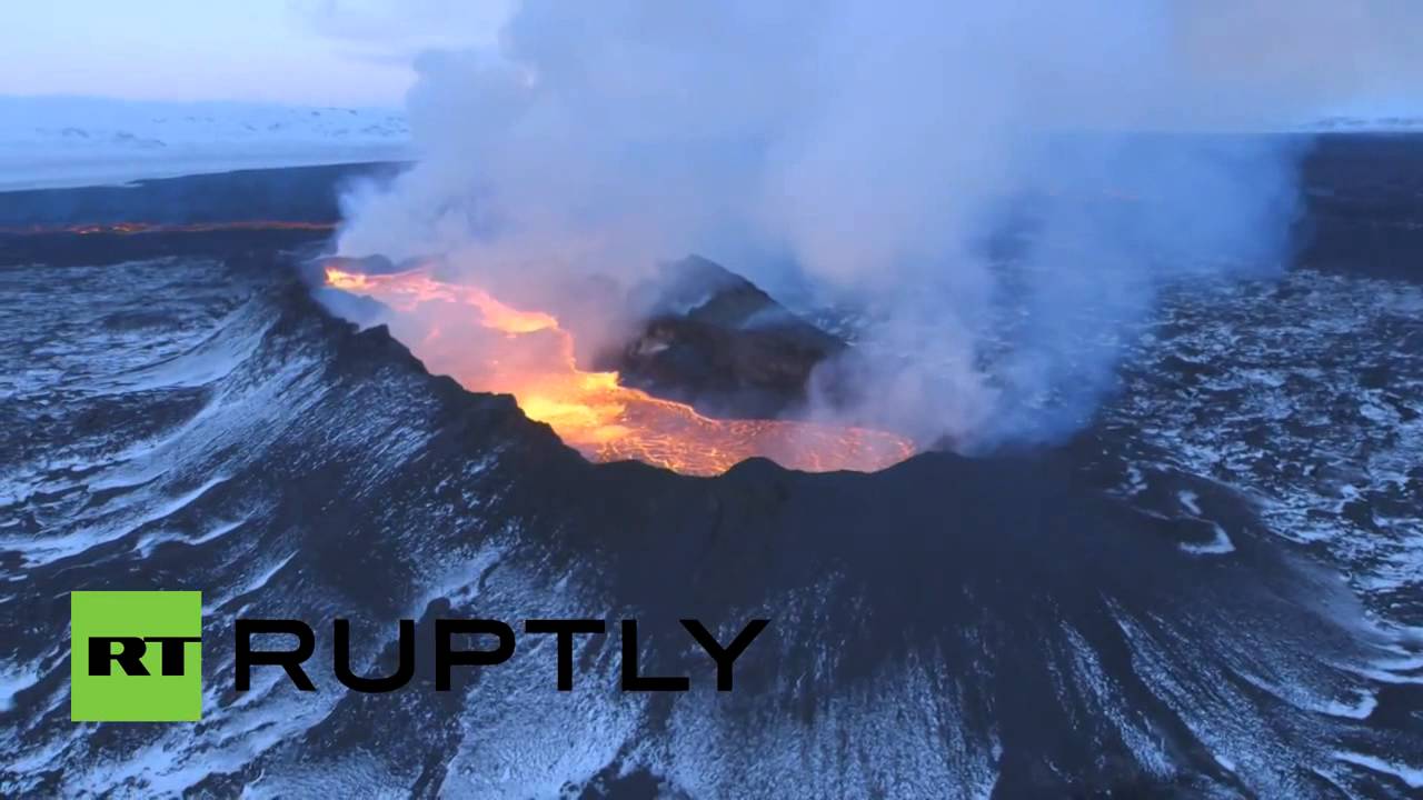 Cataclysmic beauty: Amazing bird&rsquo;s eye view of erupting Iceland volcanic lava fields
