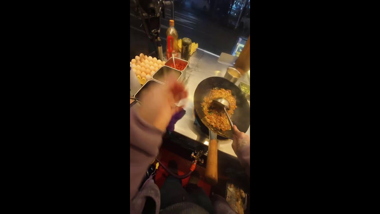 street snacks live broadcast