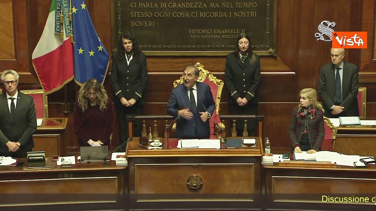 La Russa omaggia Gigi Riva, il ricordo e l'applauso in Senato