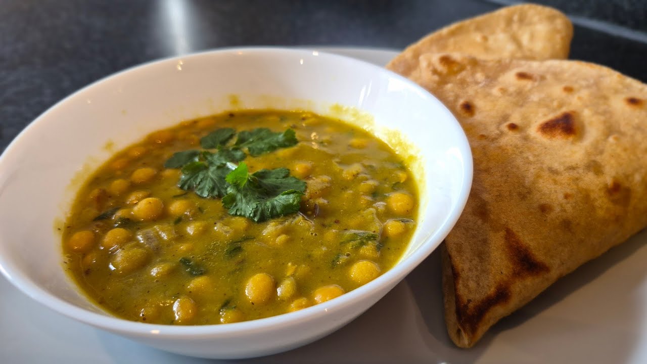 Goan Chonya Ros Vatana (White Pea) Vegetarian Curry