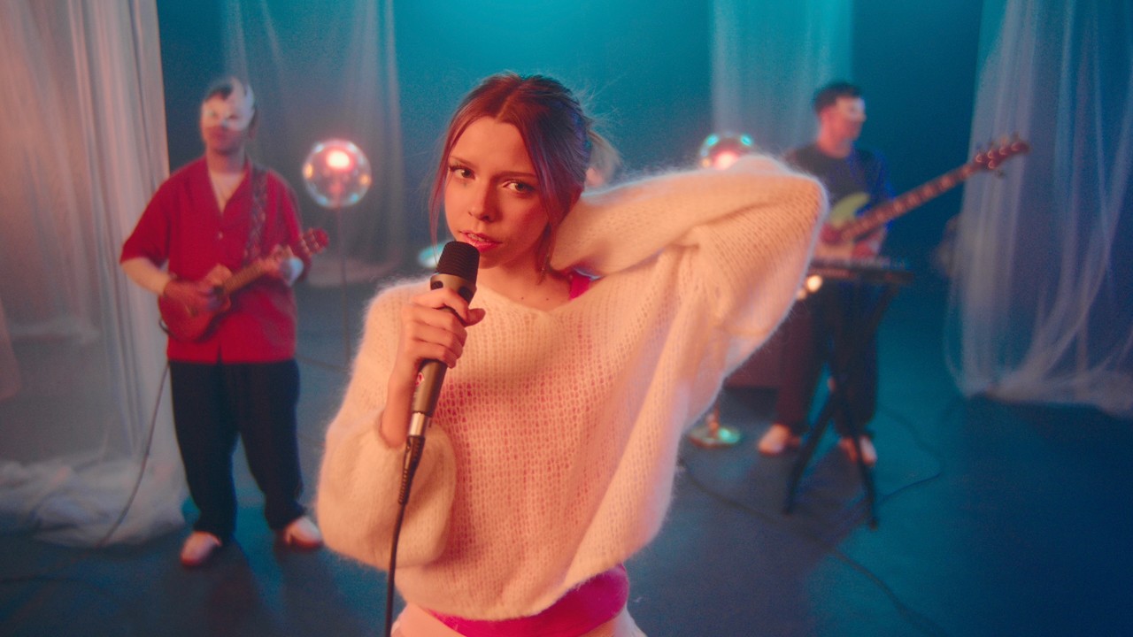 HELENA CIURABA - CHCIAŁABYM | Official Music Video