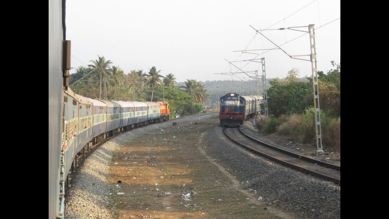God's Own Country: Kochi to Kannur, Ernad Express, Kerala