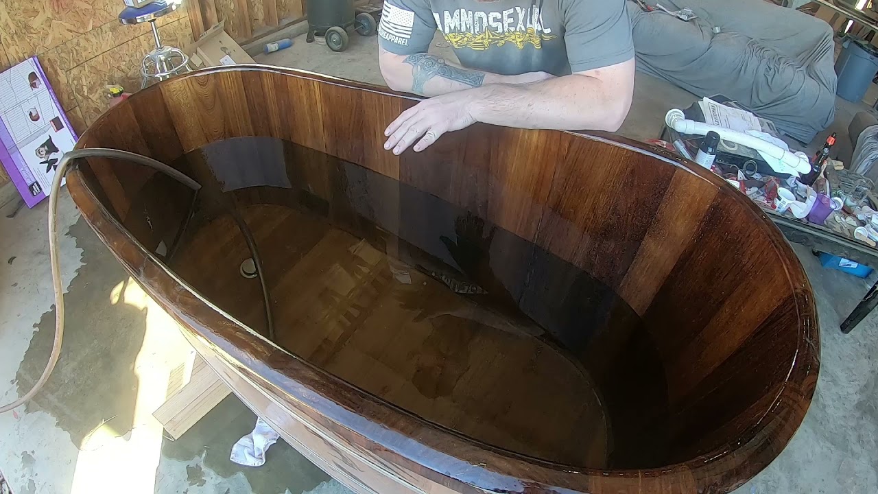 Wood bathtub restoration, part 2: leak test.