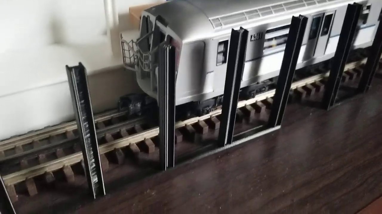 MTH & Lionel Subway O scale system for sale subway walls, platforms, pillars and more!