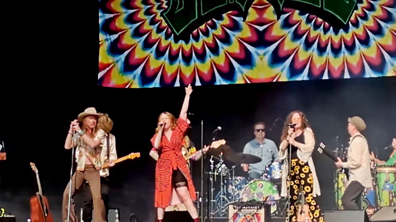 Saimaa - Matkalla tutkalla - Live at Kesärauha festival, Turku, June 8, 2025