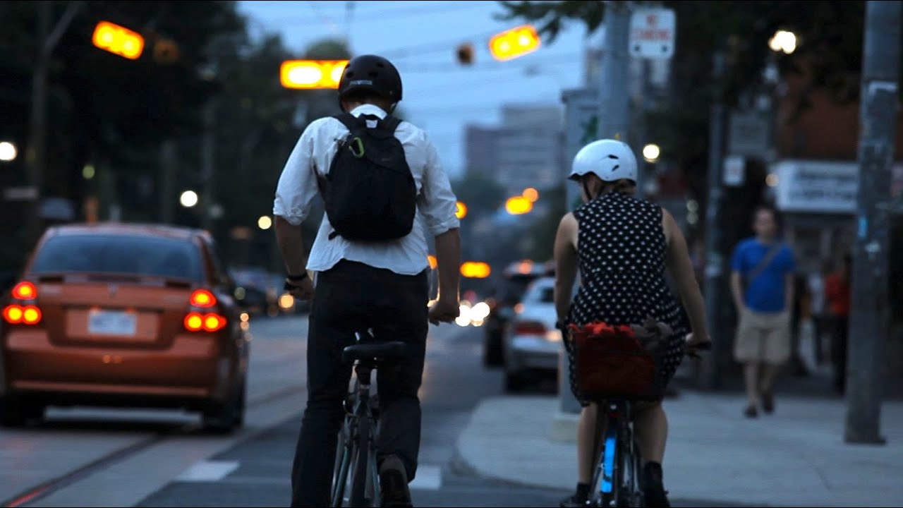 Roncesvalles Toronto - Paradise With An Edge