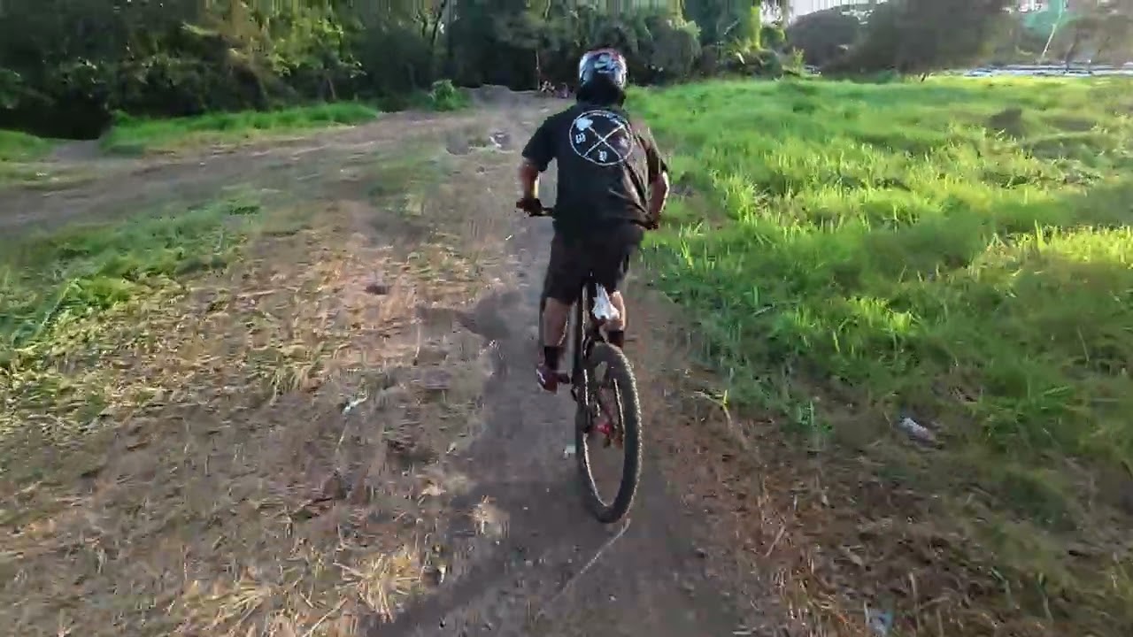 Hapon 🦐 HitS DirtJump Dartmoor 26player