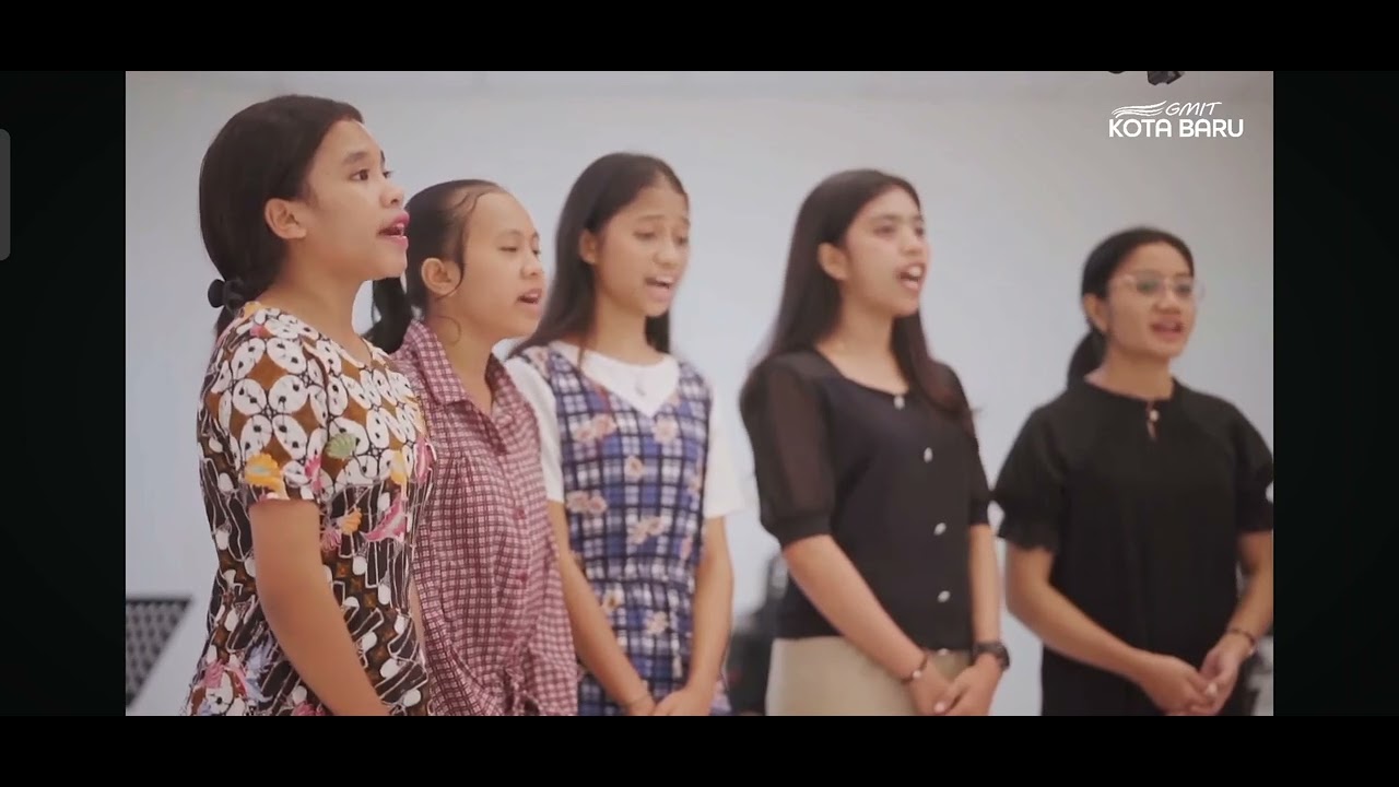 Kumasuki gerbangNya (cover) by VG.Solafide (Pemuda Pniel Oebobo)