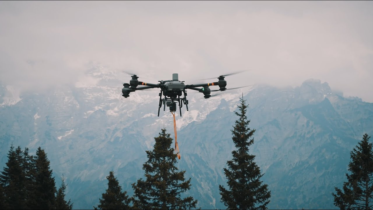 Alpine Drohne im Einsatz – Zukunft der Transportlogistik #DroneBuddiesAustria,