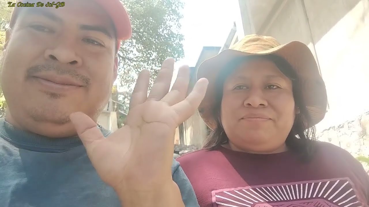 En Este Día Vamos A Disfrutar De Unos Ricos Elotes Asados En Familia 