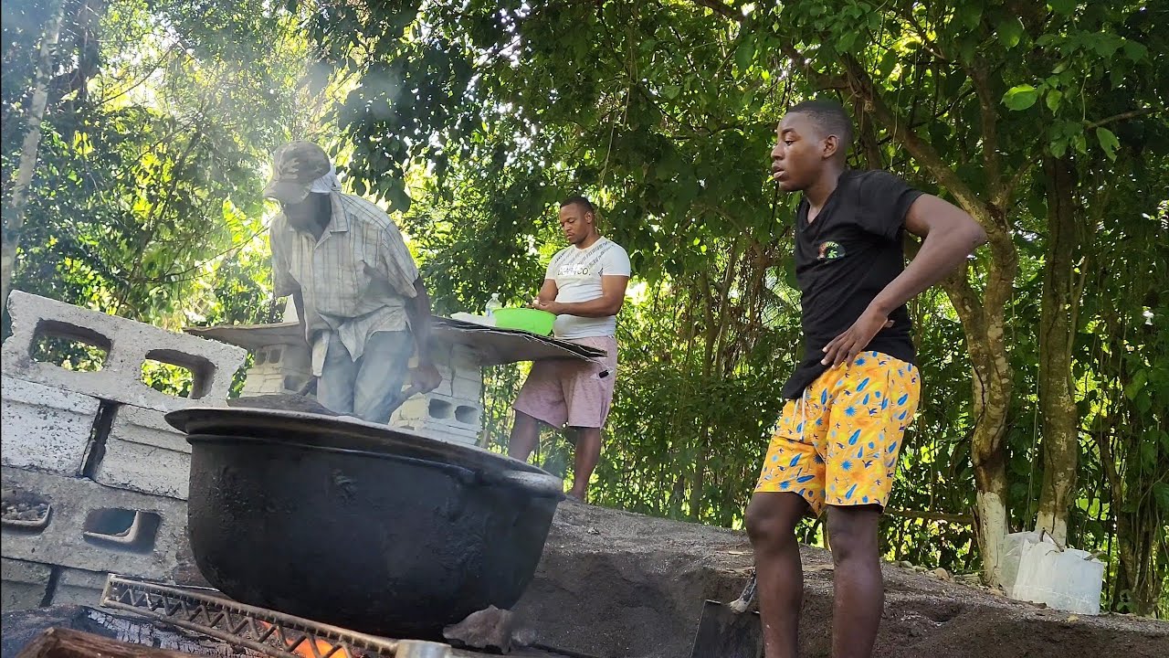 Ackee and Pork skin for lunch - working on socks house - casting floor
