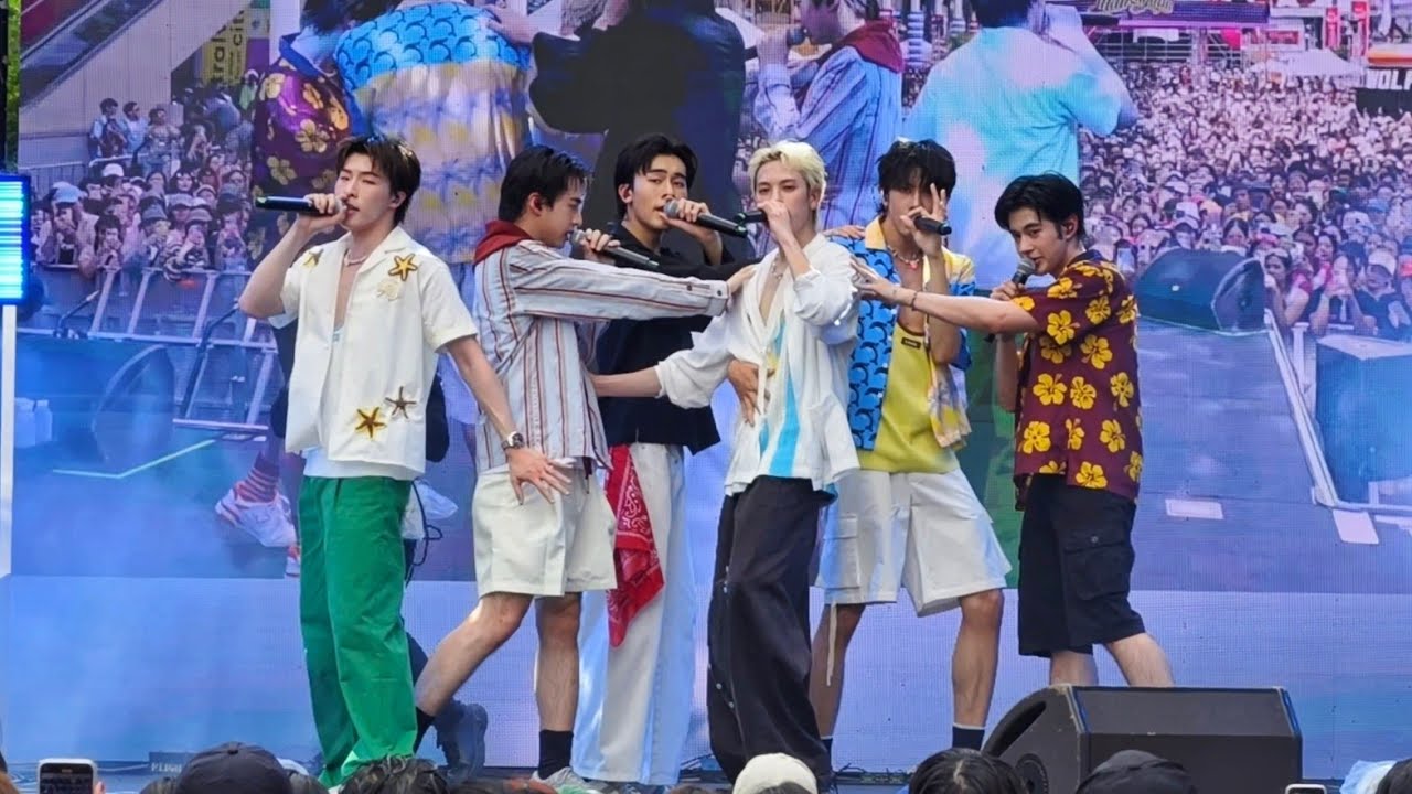 PROXIE - พรุ่งนี้ค่อยเลิกได้ไหม(Last Request) #ThaiRhythm2025 Songkran CentralWorld | April 12, 2025