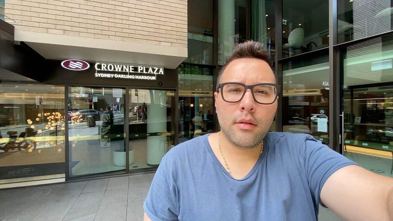 Welcome to the NEW CROWNE PLAZA SYDNEY DARLING HARBOUR Hotel SUITE ROOM TOUR