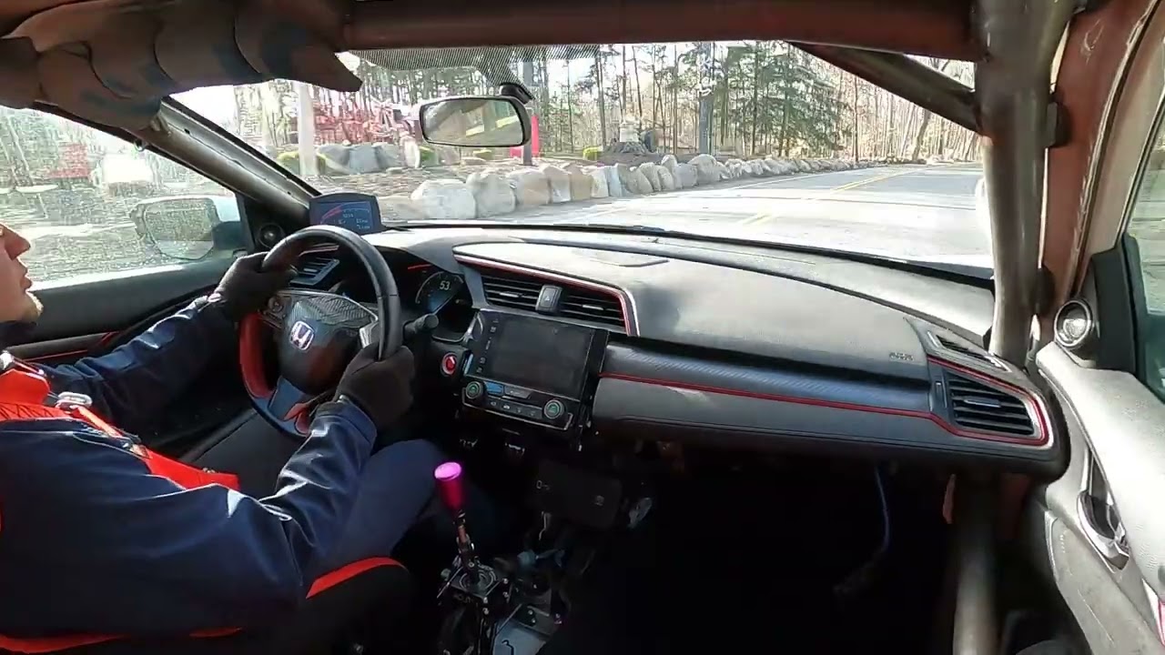 Honda Civic Type R (FK8) - Can a Rollcage Make You Faster? | Not All Roll Cages are Built The Same