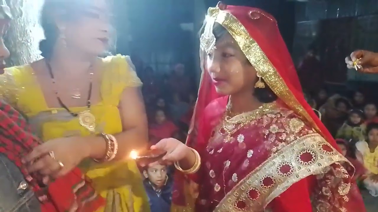 বিয়ে বাড়ির গীত 