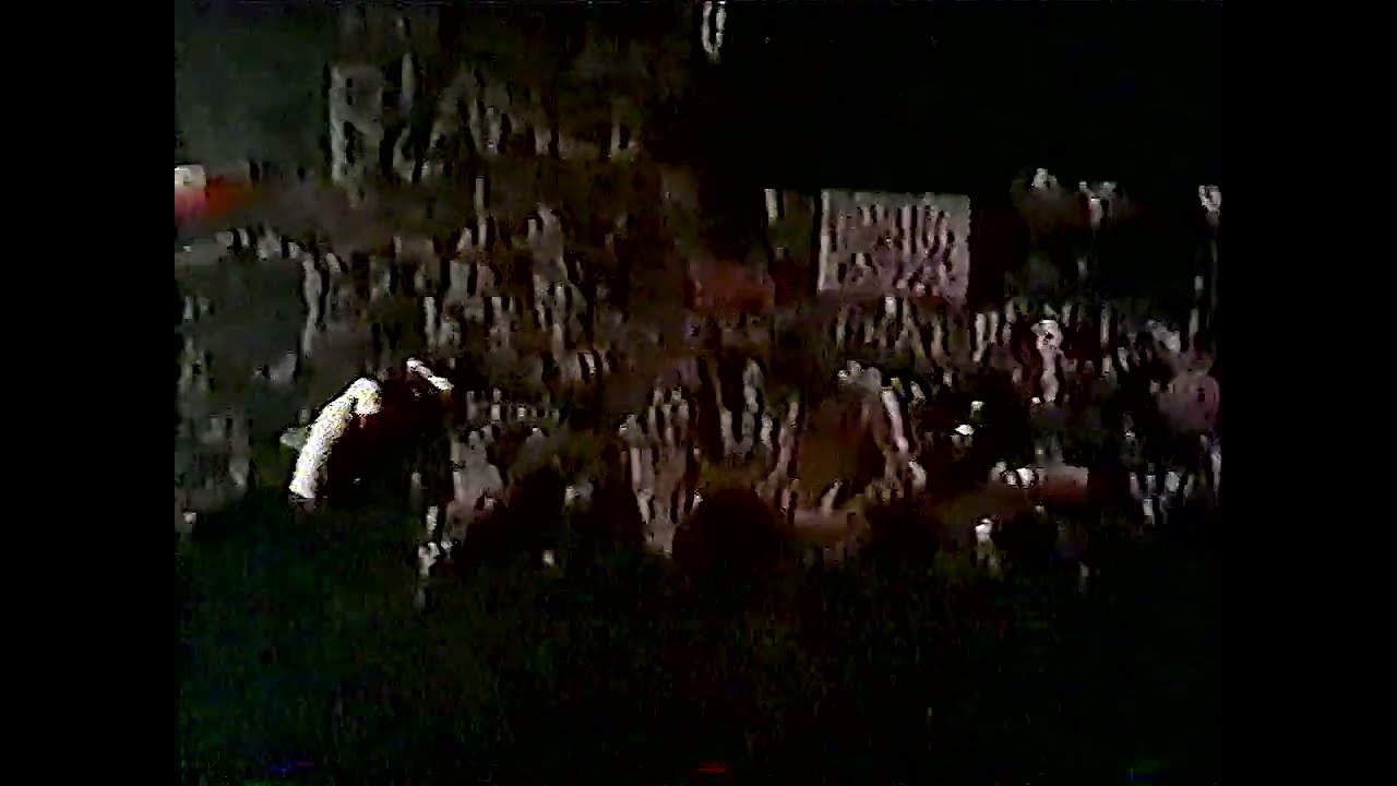 Green Day - When I Come Around (FIRST KNOWN LIVE PERFORMANCE!) [924 Gilman Street 08/29/1992]