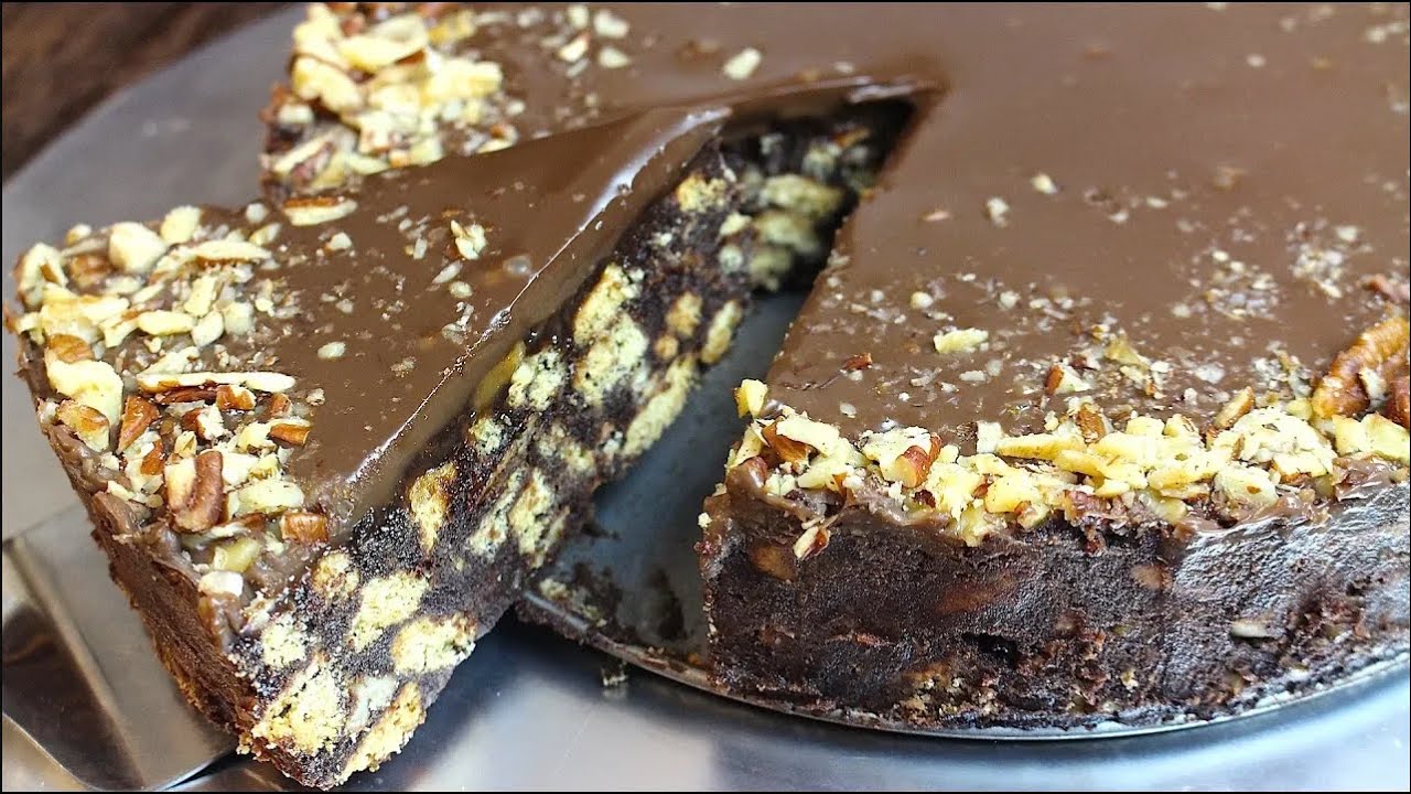 CHOCOLATE BISCUIT CAKE | How to Make Chocolate Biscuit Cake | Cook with Faiza