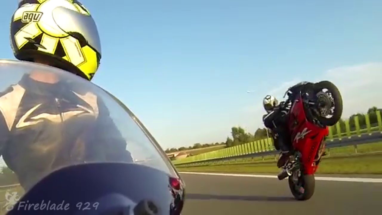 Season 2015 - adrenaline is addictive. |by Fireblade 929