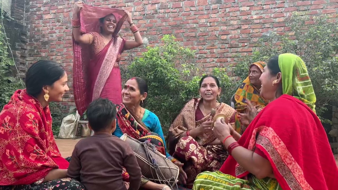 🌼हसी मजाक लोकगीत🌼 #chunariya  #hasimazak #lokgeet #lokgeetindia #saralsangeet #viral #comedyvideo